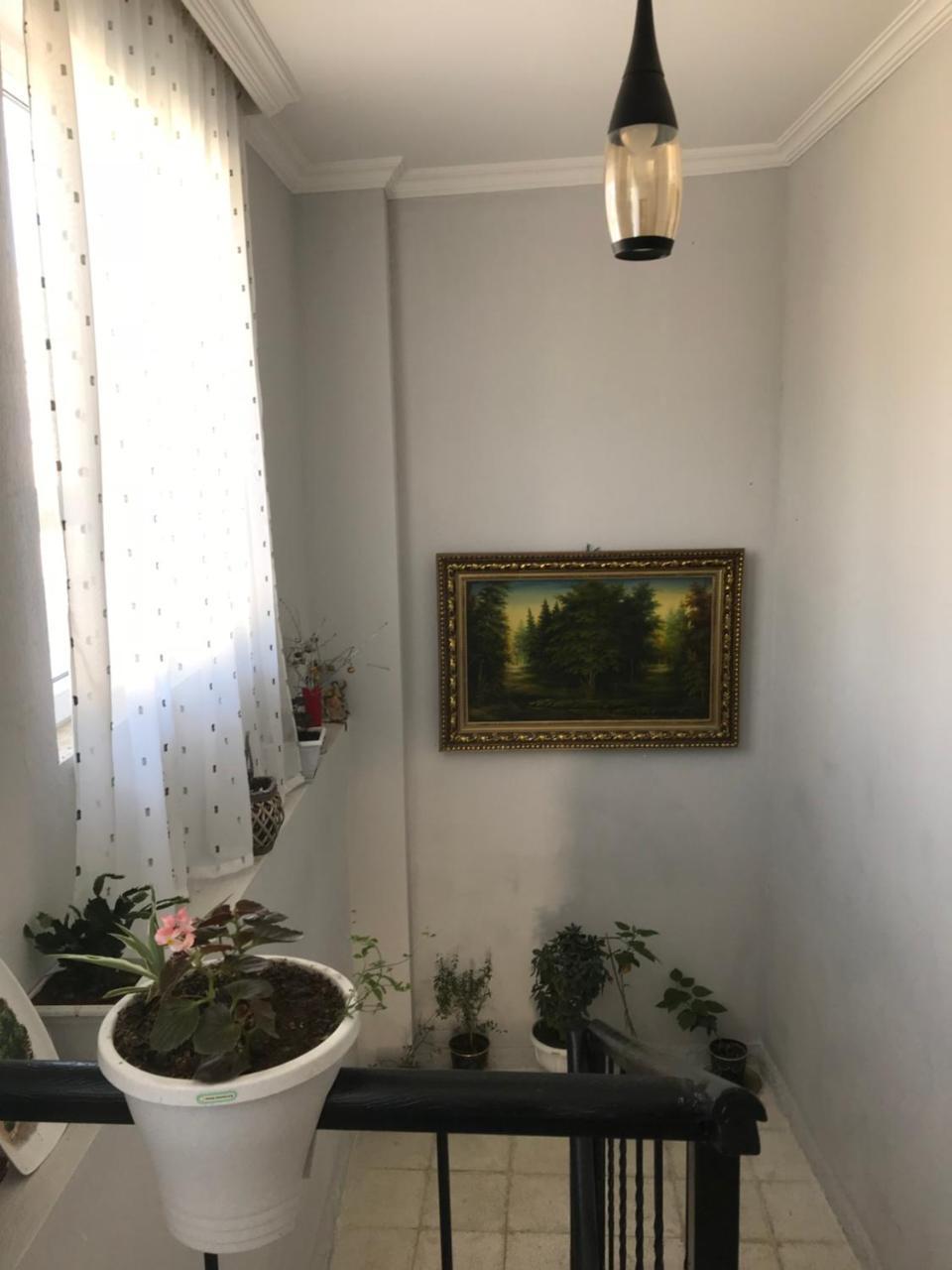 Upstairs Hotel Tbilisi ภายนอก รูปภาพ